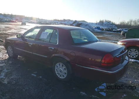 2005 Mercury Grand Marquis Gs из США, поврежденный, VIN 2MEFM74W95X637420